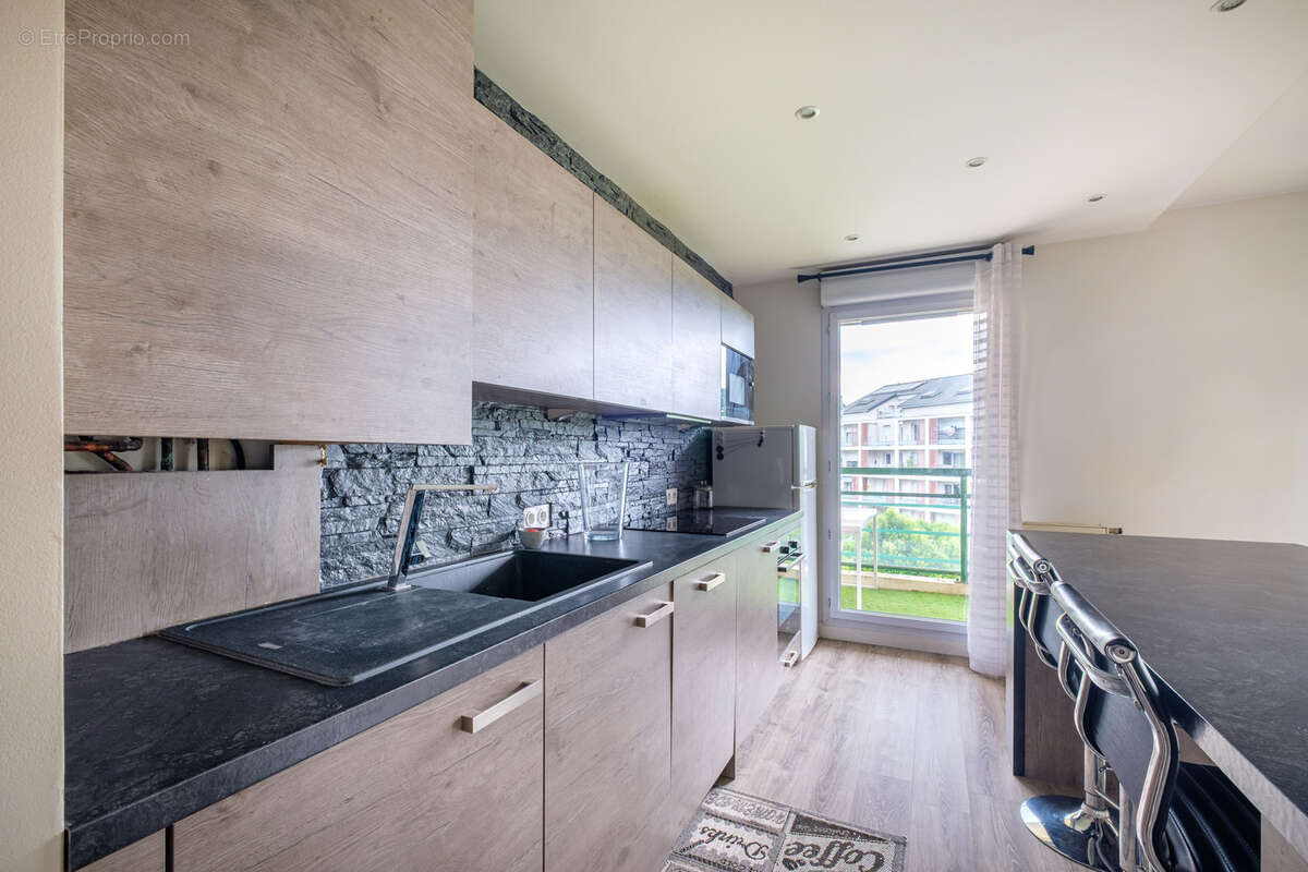 Appartement à TASSIN-LA-DEMI-LUNE