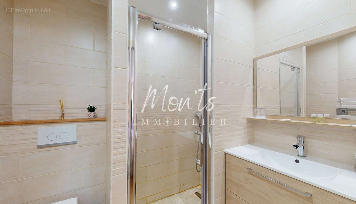 Maison à LES AVENIERES