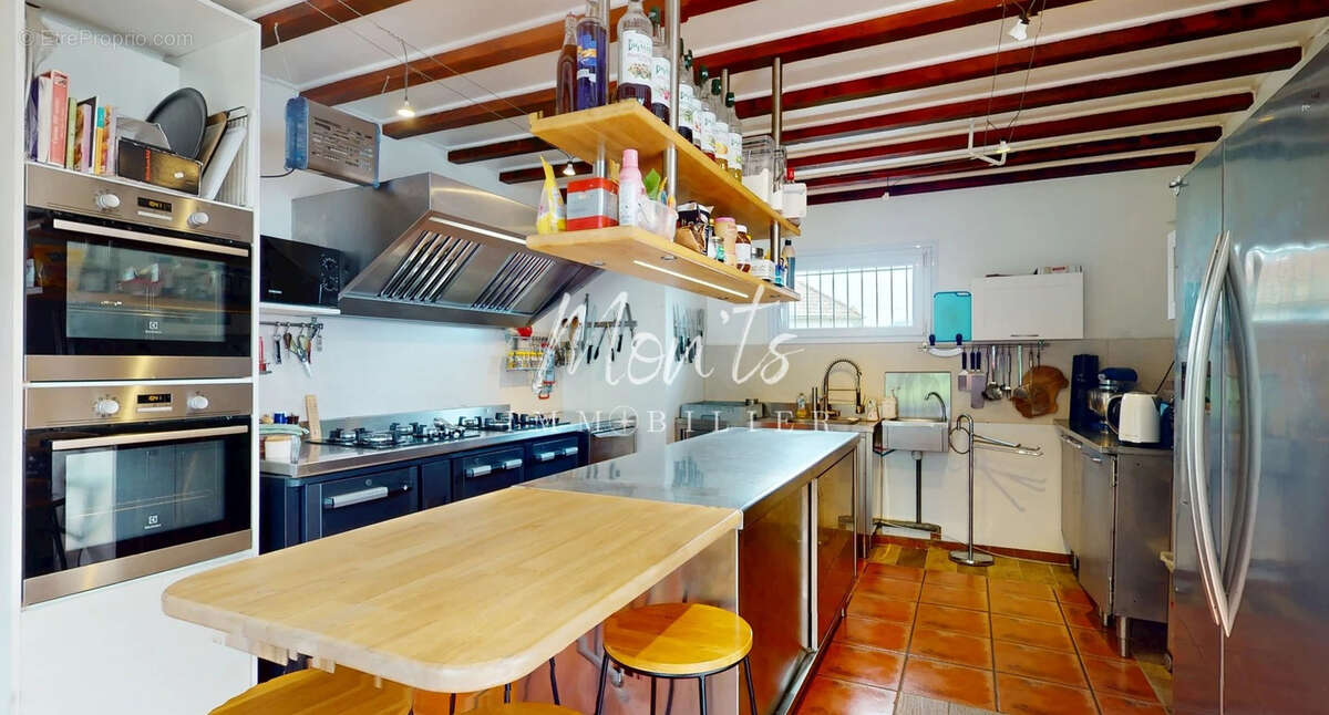 Maison à LES AVENIERES