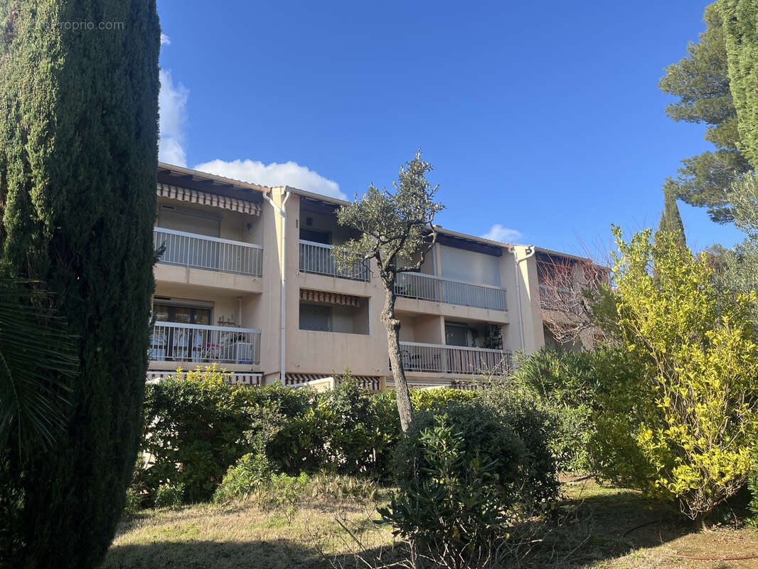 Appartement à FREJUS