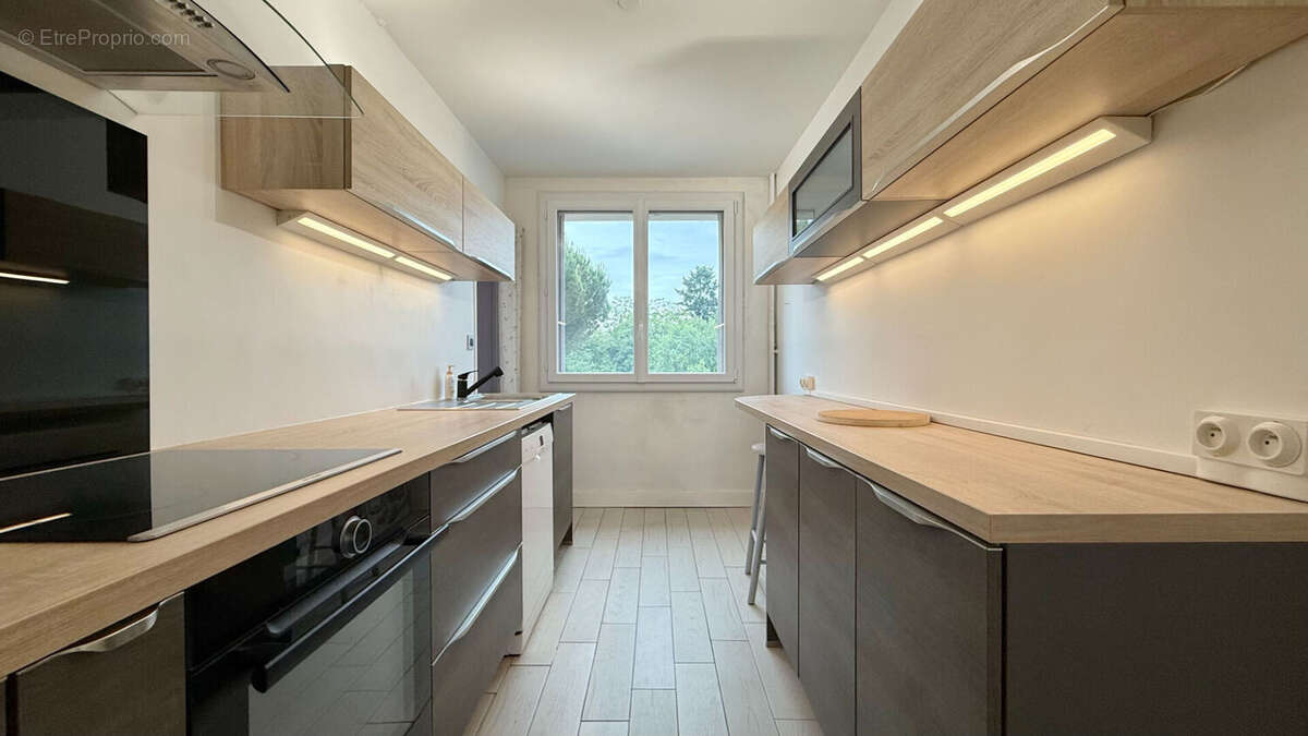 Appartement à CORBEIL-ESSONNES