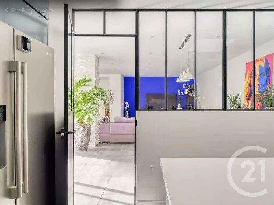 Maison à SAINT-MAUR-DES-FOSSES