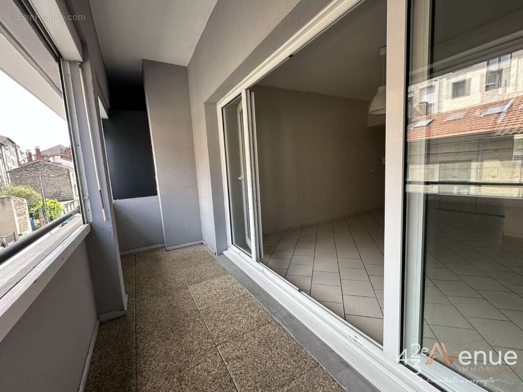 Appartement à SAINT-ETIENNE