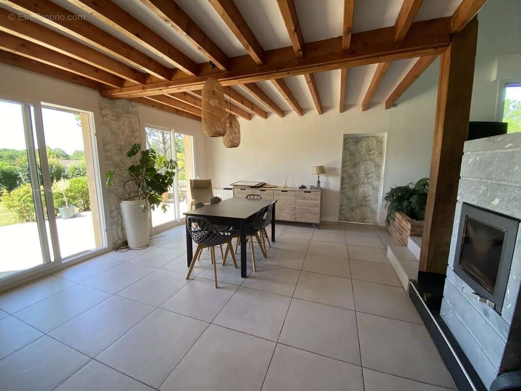 Maison à L&#039;AIGLE