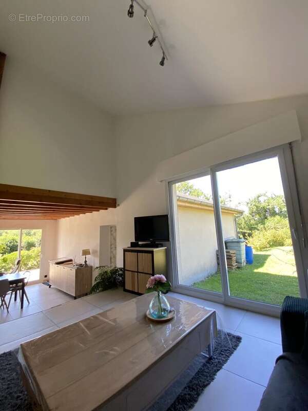 Maison à L&#039;AIGLE