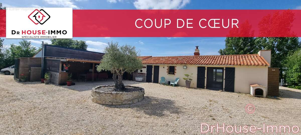 Maison à LE POIRE-SUR-VELLUIRE