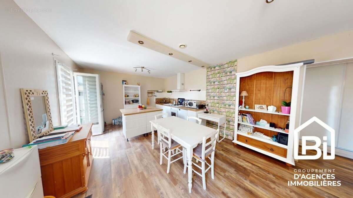 Maison à BIEVILLE-BEUVILLE