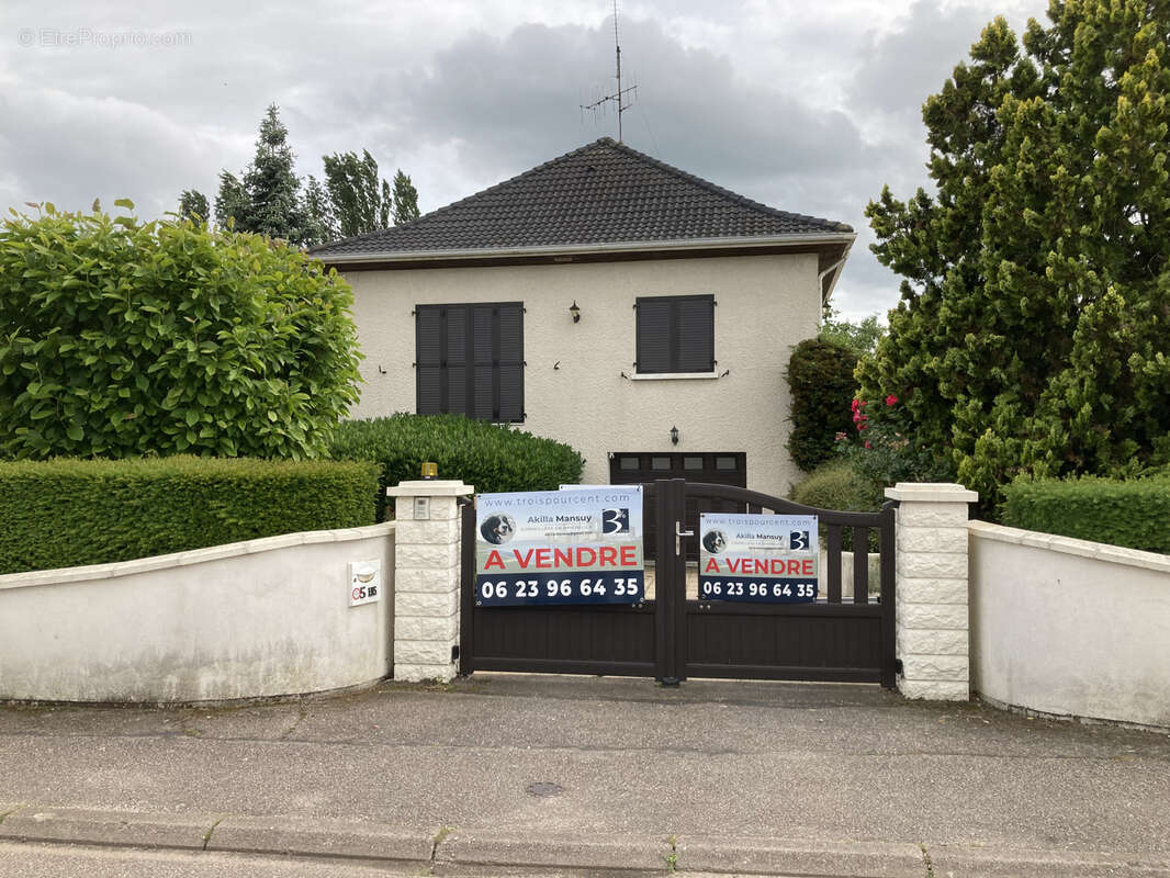 Maison à BLAINVILLE-SUR-L&#039;EAU