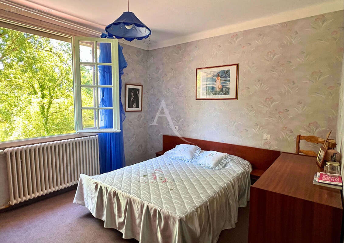 Maison à SAINT-URBAIN