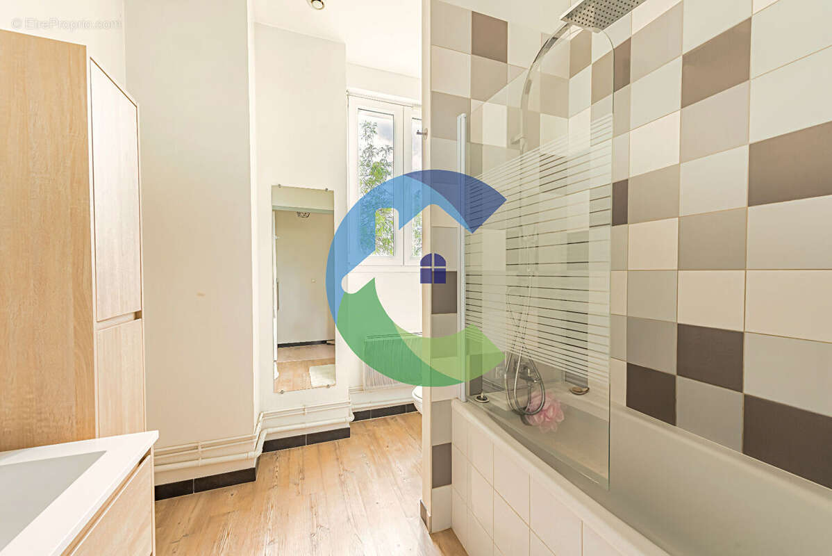 Appartement à BALLAINVILLIERS