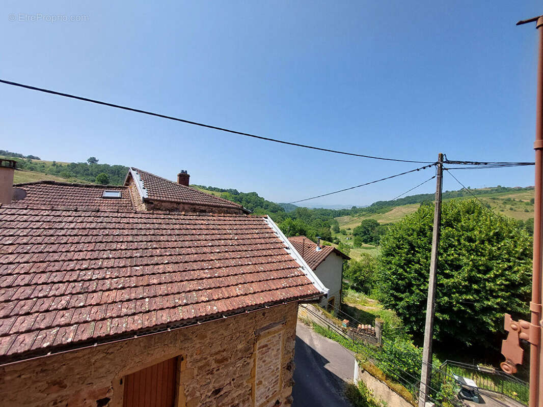 Maison à LE BOIS-D&#039;OINGT