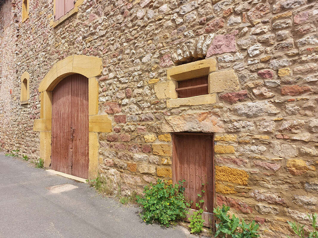 Maison à LE BOIS-D&#039;OINGT