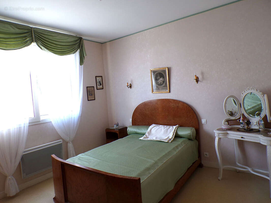 Maison à SAINT-MICHEL-CHEF-CHEF