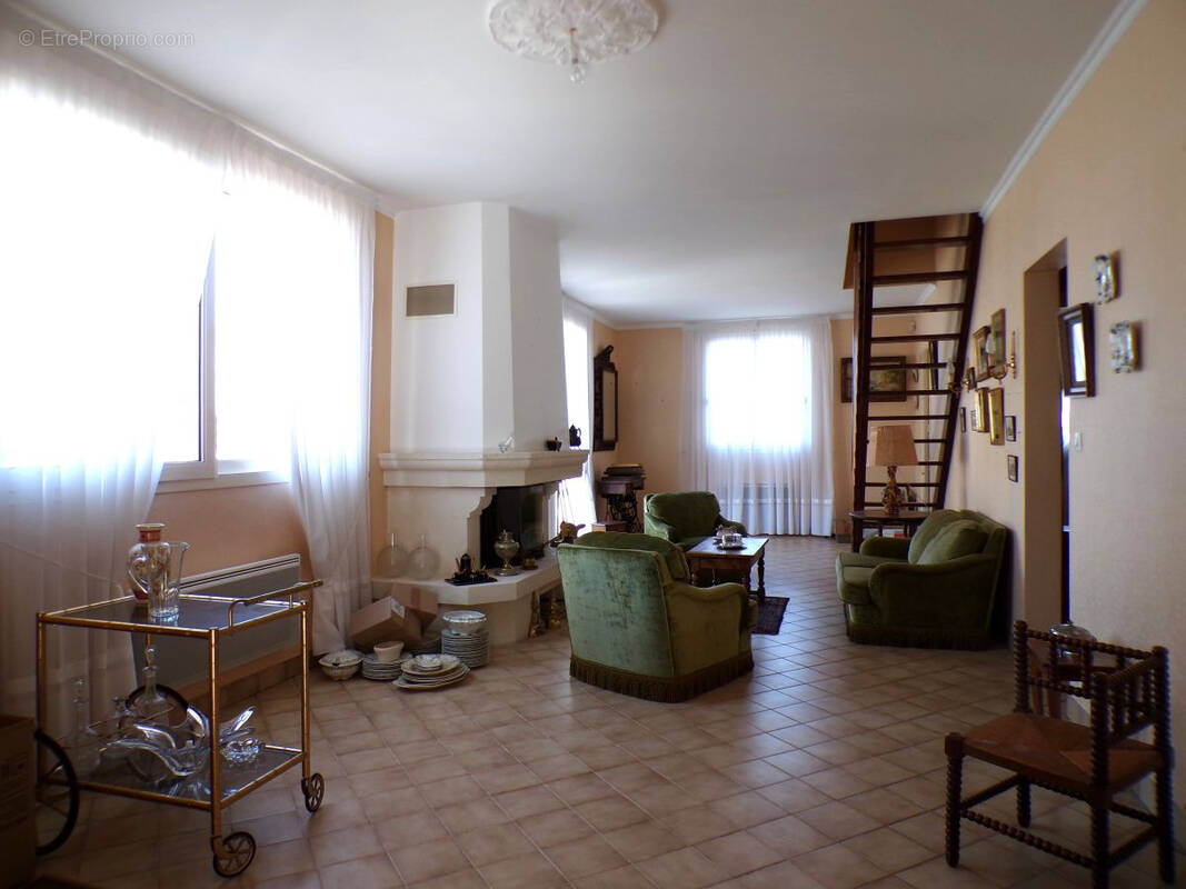 Maison à SAINT-MICHEL-CHEF-CHEF