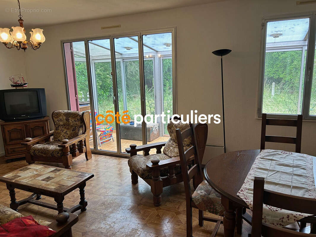 Maison à VILLENEUVE-LE-ROI