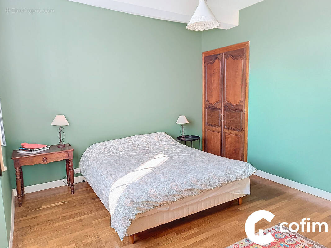 Maison à BRUGES-CAPBIS-MIFAGET