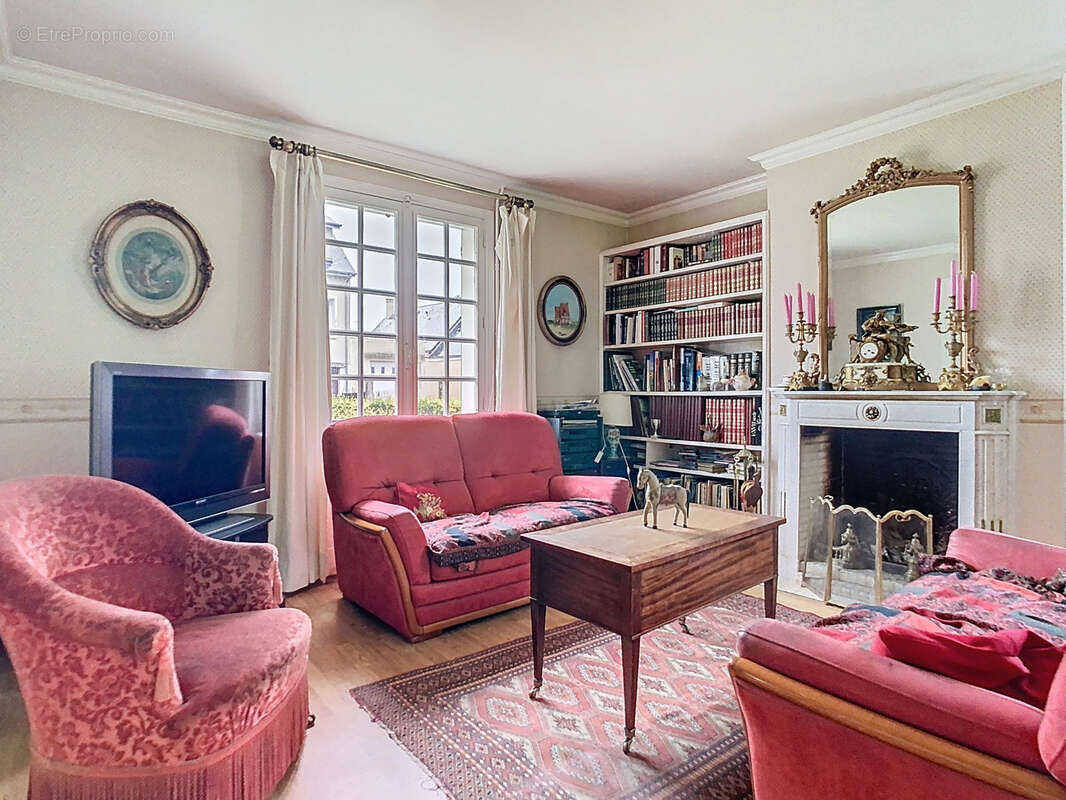 Maison à LA HAYE-DU-PUITS