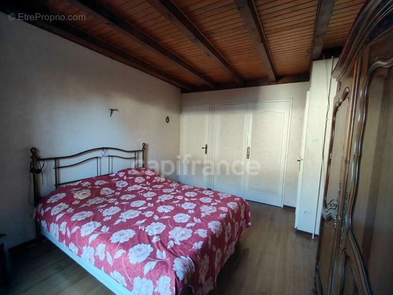 Maison à CHEVIGNY-SAINT-SAUVEUR