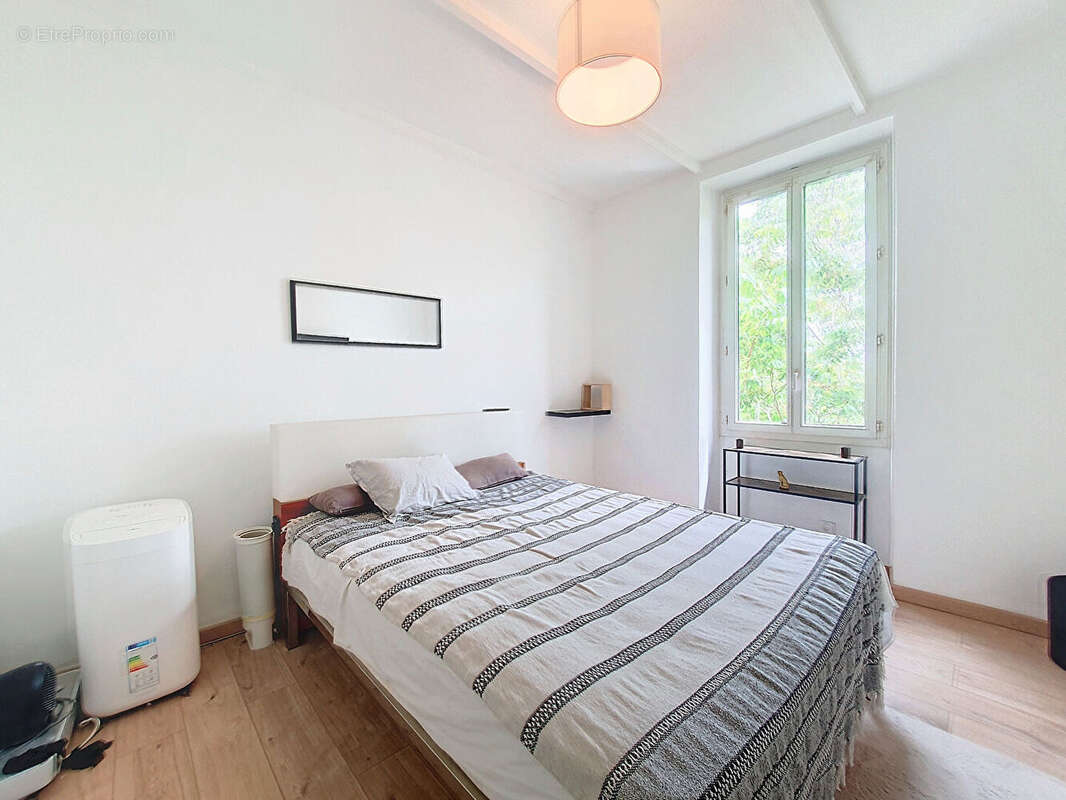 Appartement à MARSEILLE-15E