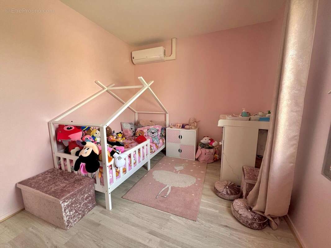 Photo 6 - Maison à IZON