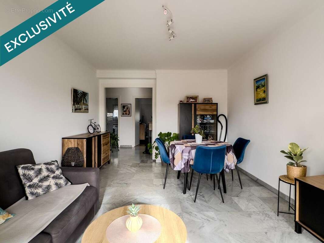 Photo 3 - Appartement à SAINT-LAURENT-DU-VAR