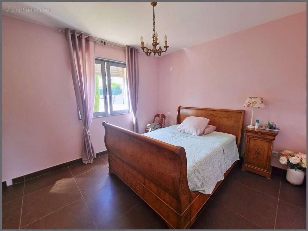 Photo 9 - Maison à SIX-FOURS-LES-PLAGES