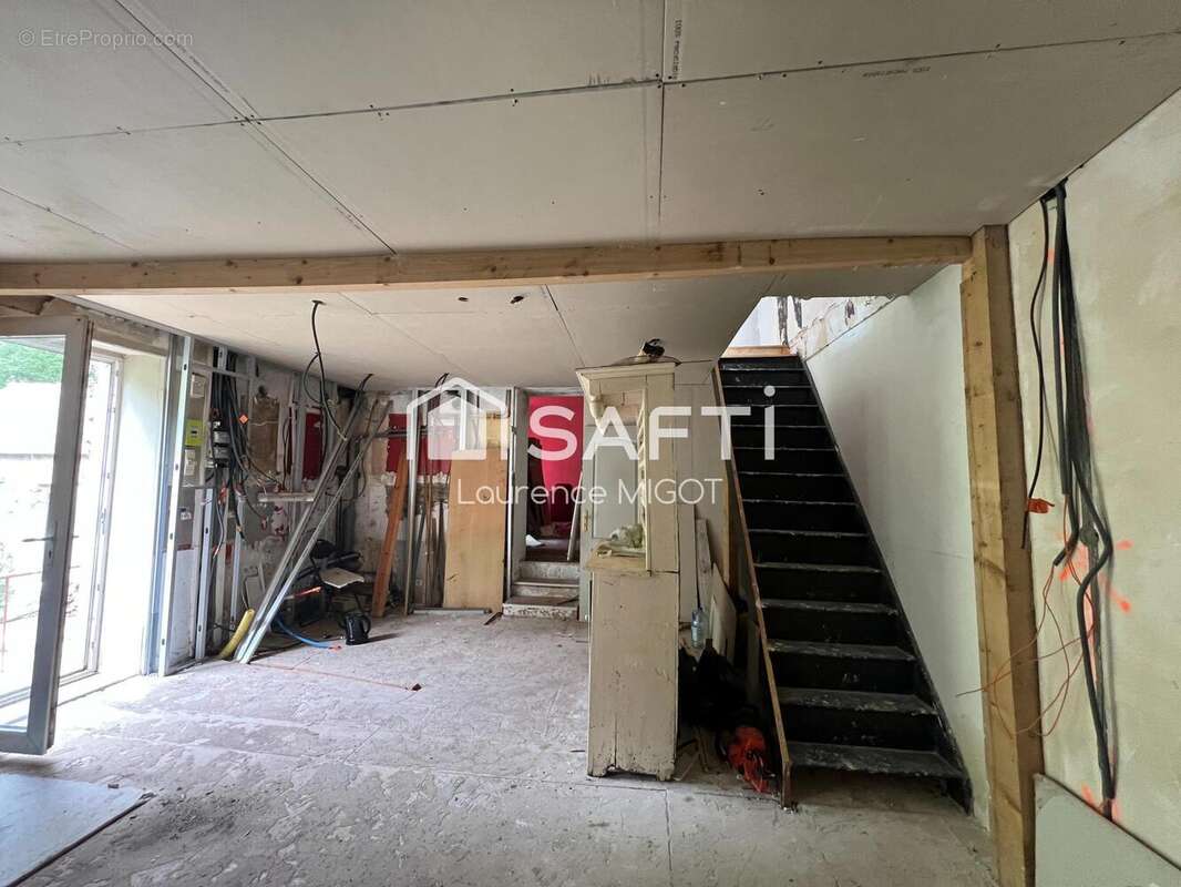 Photo 2 - Maison à GUEMENE-PENFAO