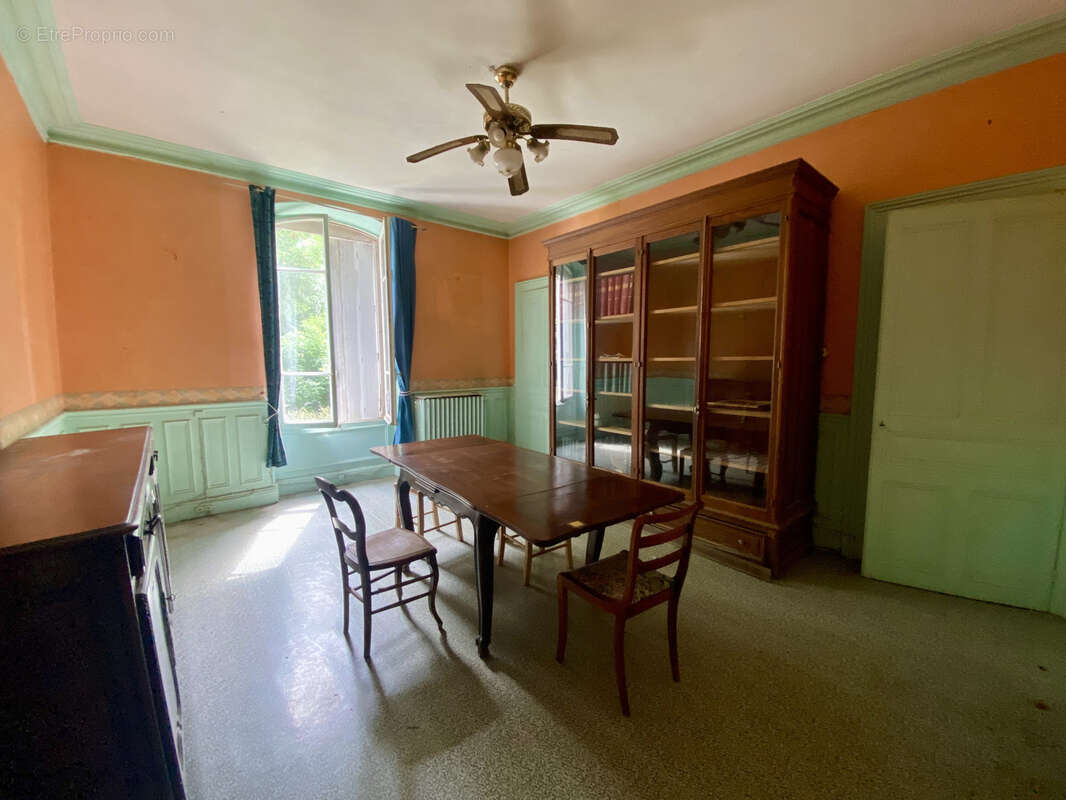 Maison à SAINT-PARRES-LES-VAUDES