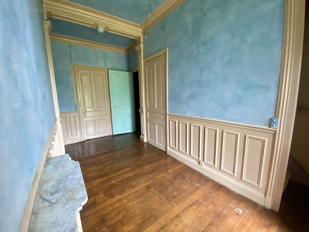 Maison à SAINT-PARRES-LES-VAUDES