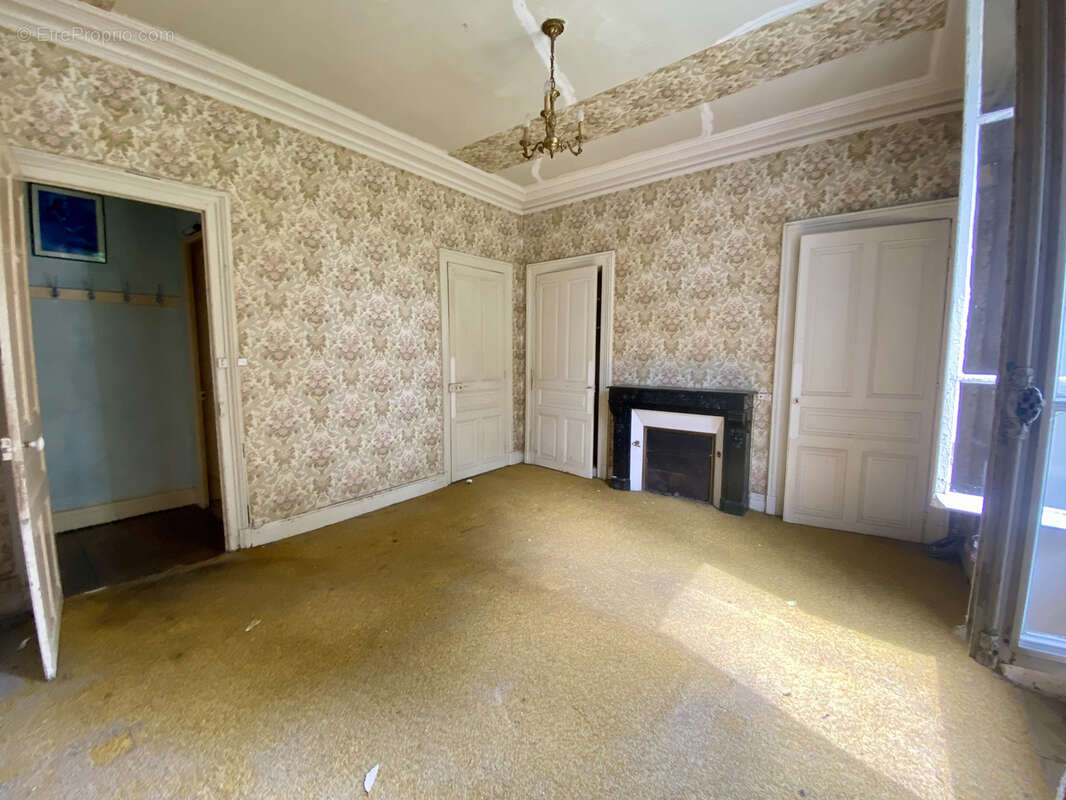 Maison à SAINT-PARRES-LES-VAUDES