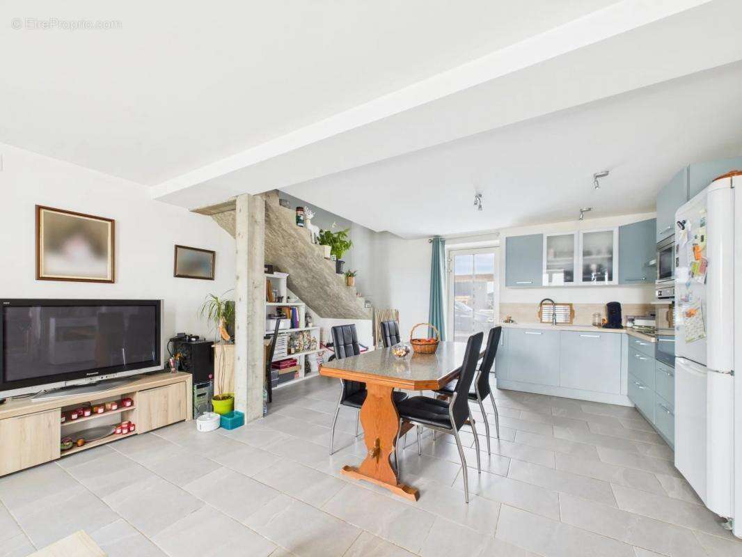 Maison à SAINT-GEORGES-D&#039;ESPERANCHE