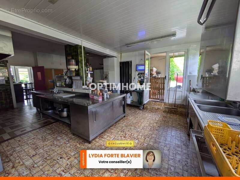 Appartement à CHATEAUNEUF-LA-FORET