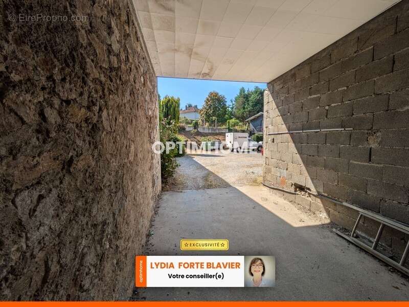 Appartement à CHATEAUNEUF-LA-FORET