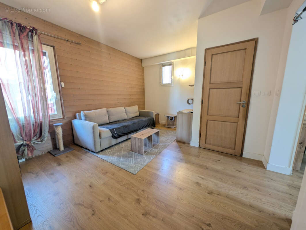 Appartement à CRAN-GEVRIER