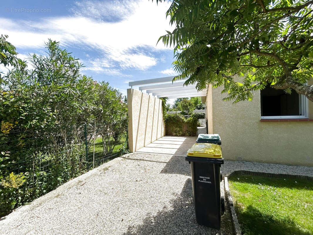 Maison à LA TOUR-DU-CRIEU