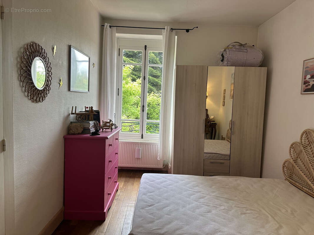 Maison à NEUFMAISONS