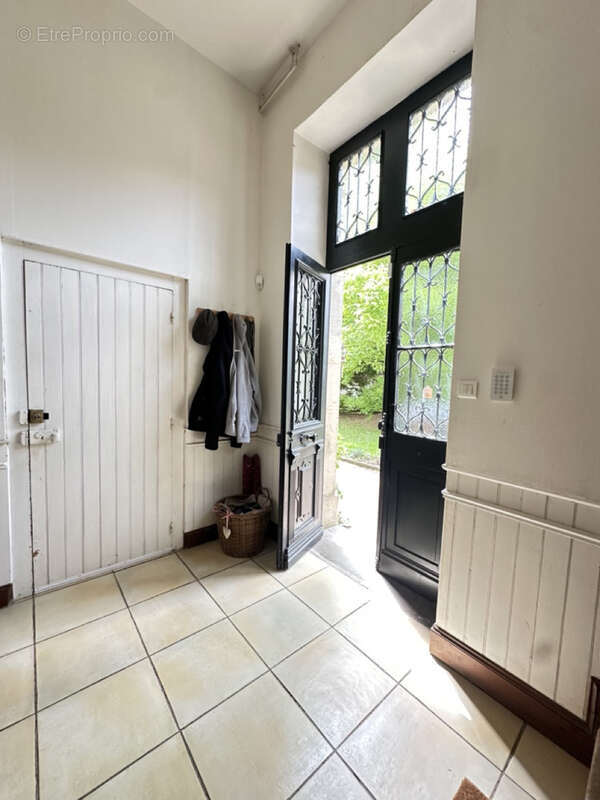 Maison à NEUFMAISONS