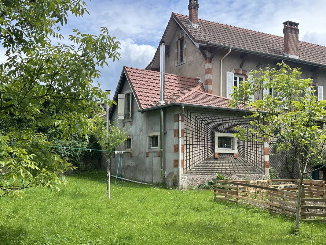 Maison à NEUFMAISONS