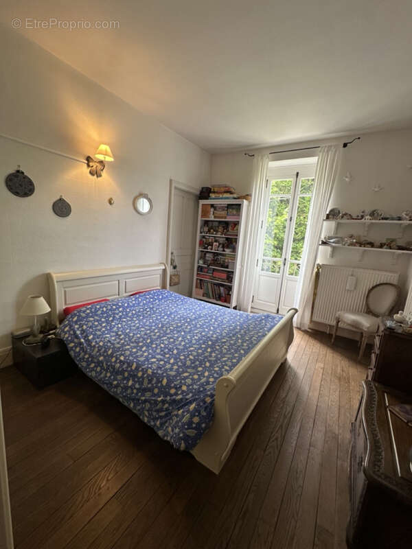 Maison à NEUFMAISONS