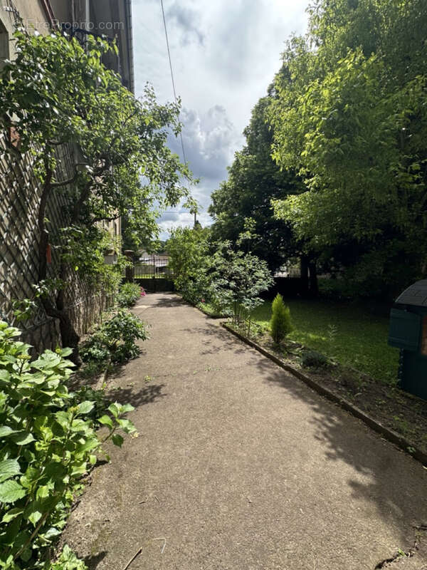 Maison à NEUFMAISONS