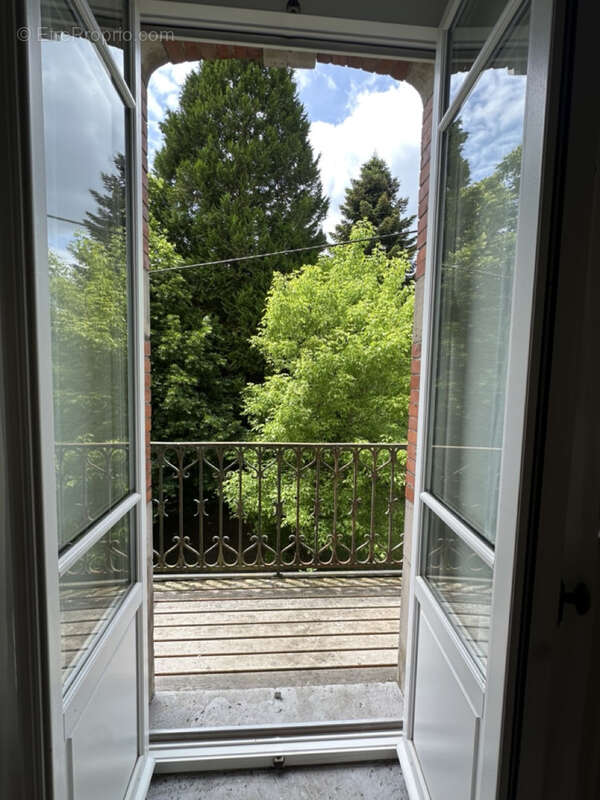 Maison à NEUFMAISONS