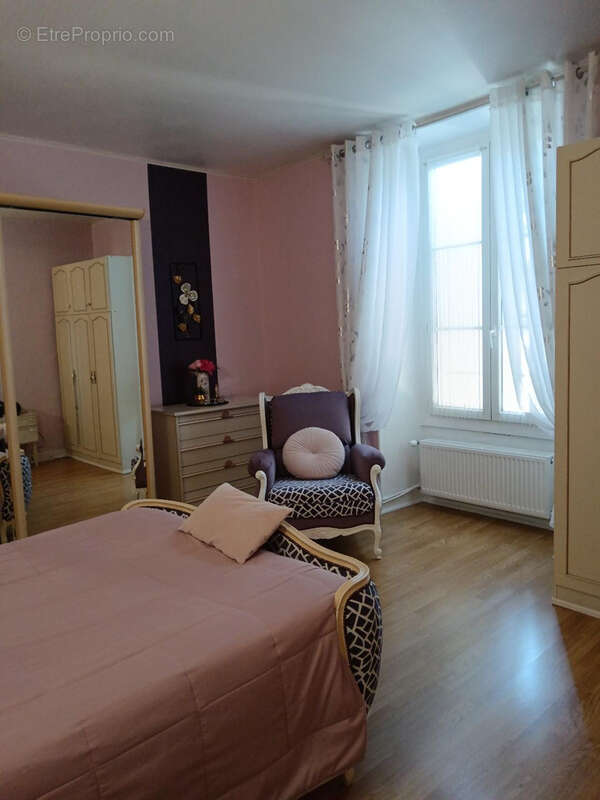 Maison à CEAUX-EN-COUHE