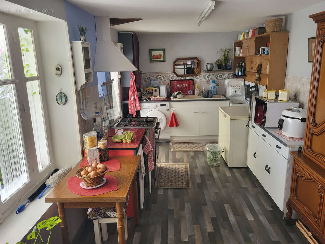 Maison à CEAUX-EN-COUHE