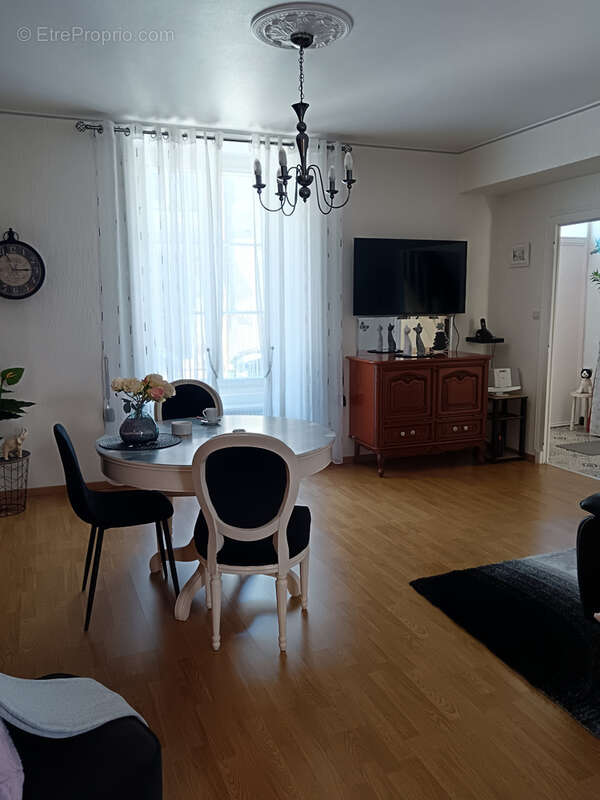 Maison à CEAUX-EN-COUHE