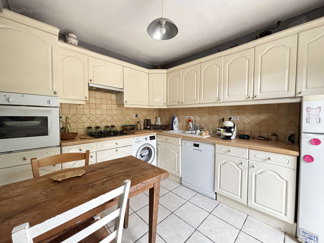 Maison à SARTROUVILLE