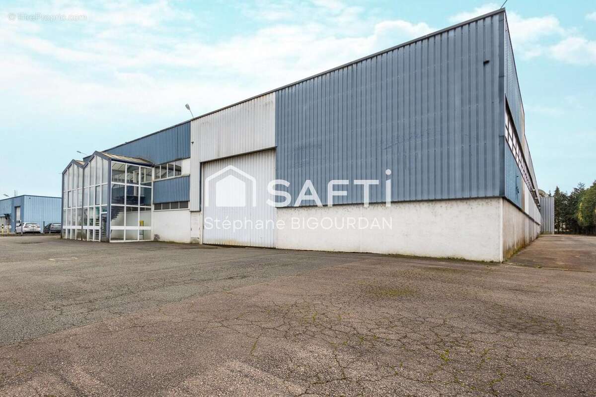 Photo 3 - Commerce à EXINCOURT