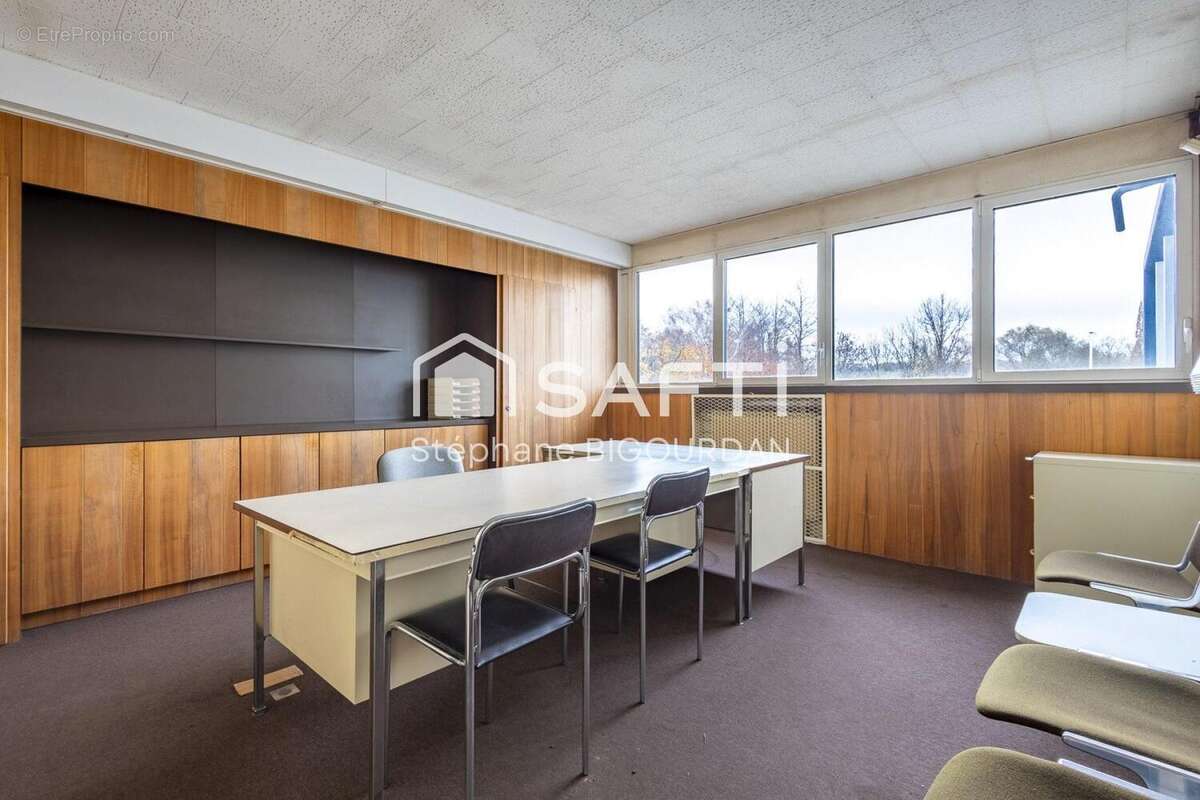 Photo 9 - Commerce à EXINCOURT