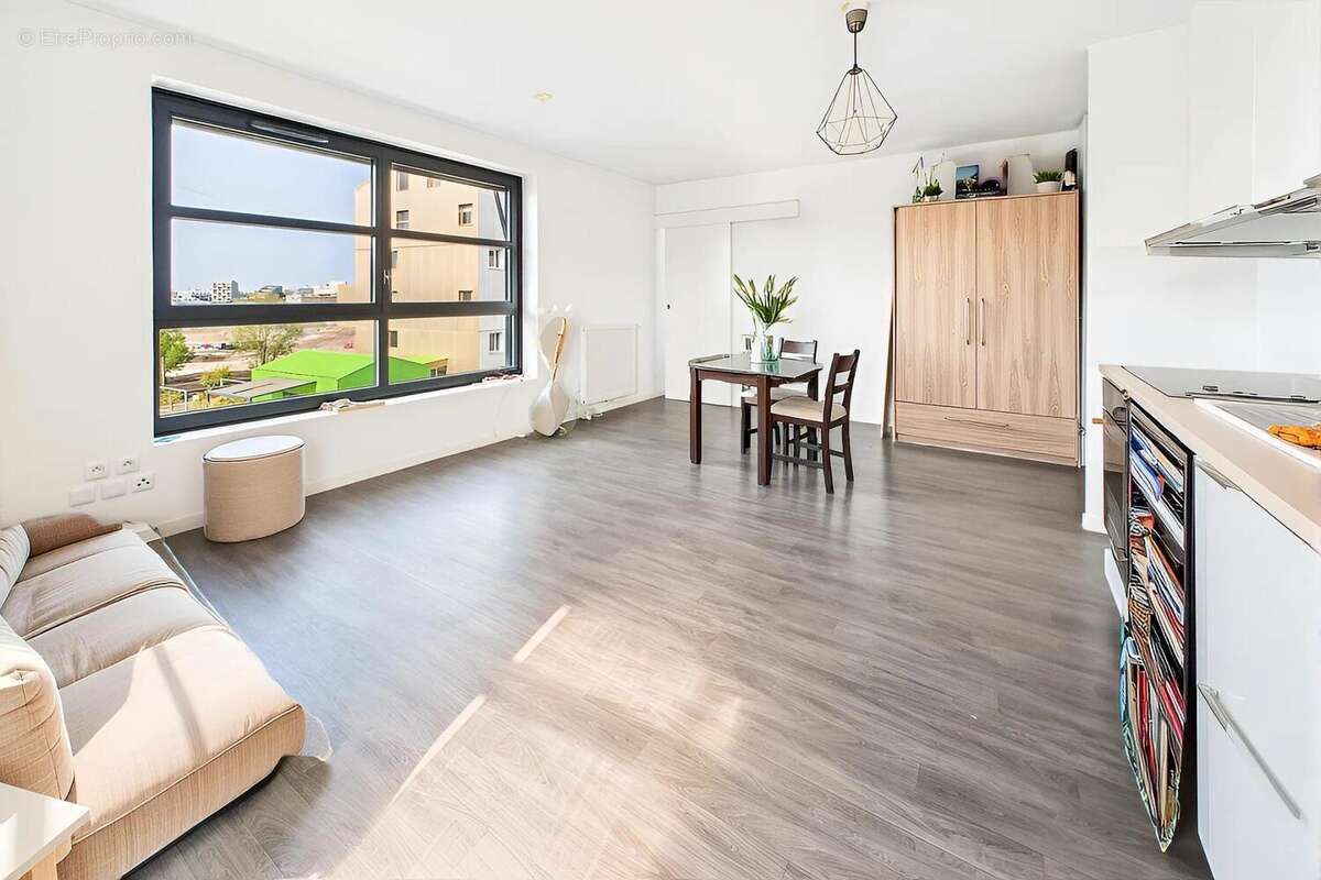 Photo 2 - Appartement à BORDEAUX