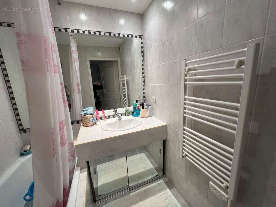 Appartement à BEAUVAIN