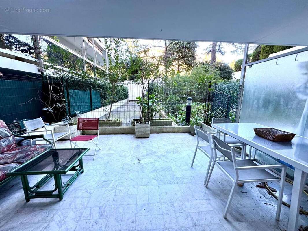 Appartement à BEAUVAIN